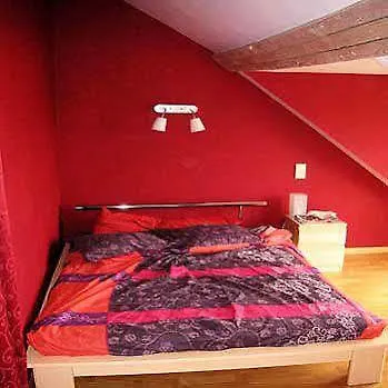 Rentbynight Aparthotel 3*, Брюссель