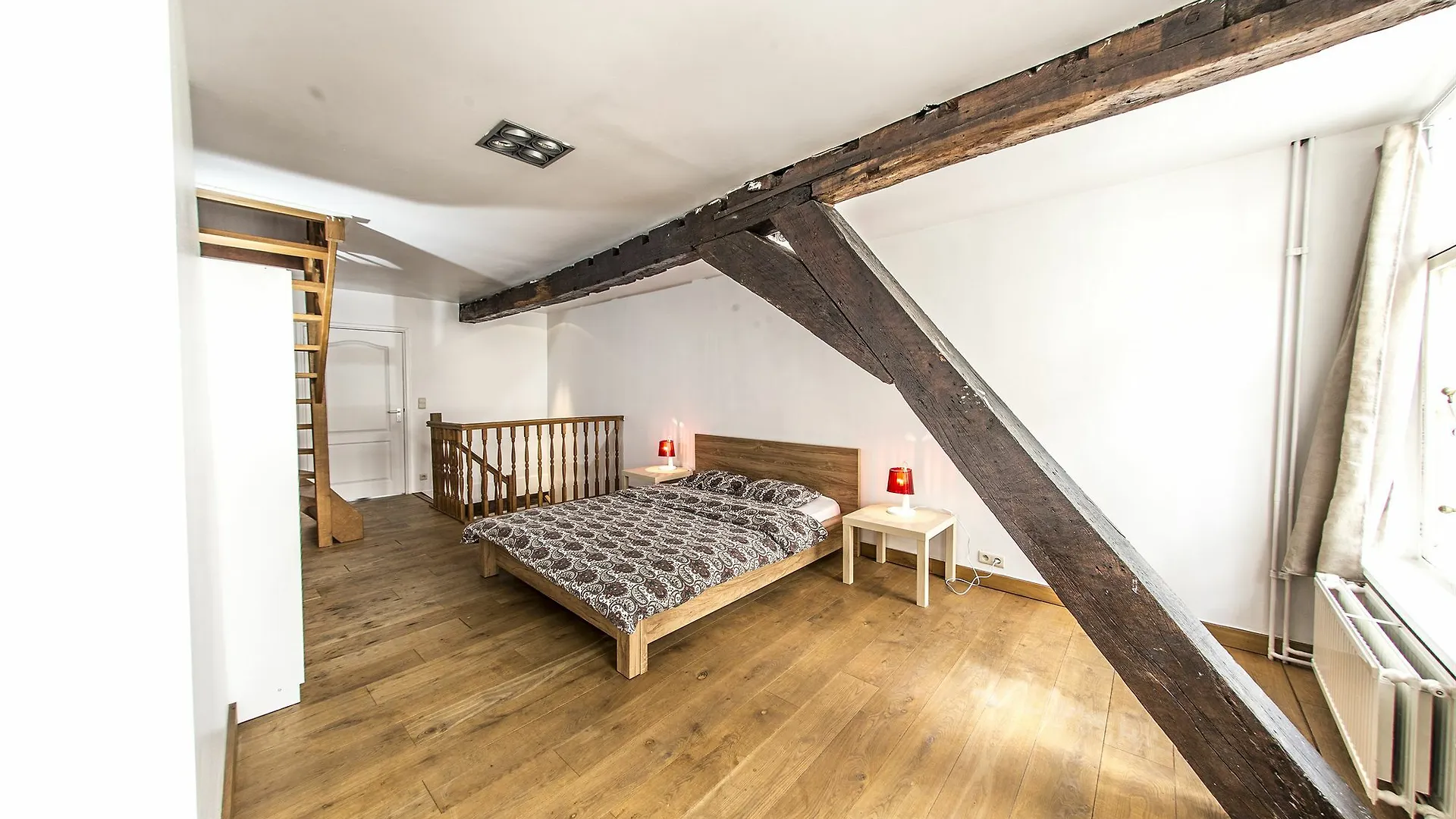 Rentbynight Aparthotel