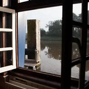 Boat De Barge 3* Bruges