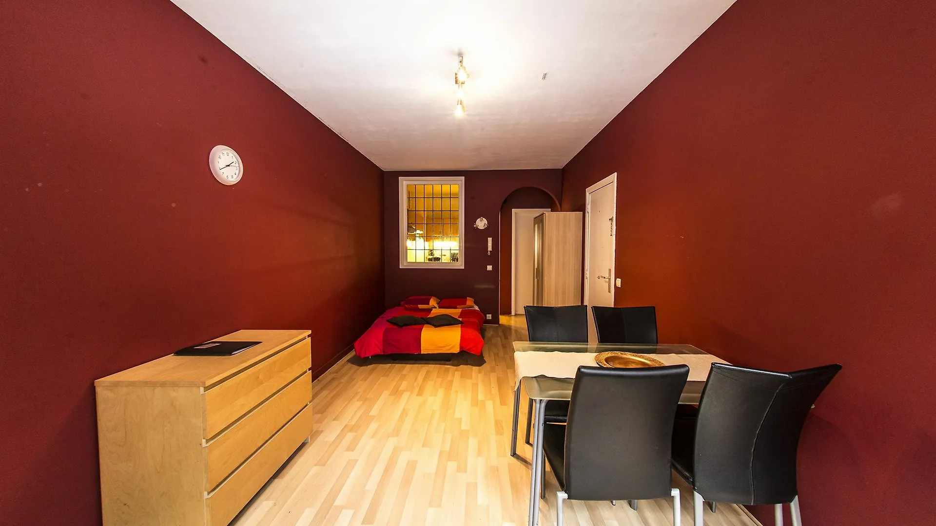 ***  Rentbynight Aparthotel Brussels Belgium